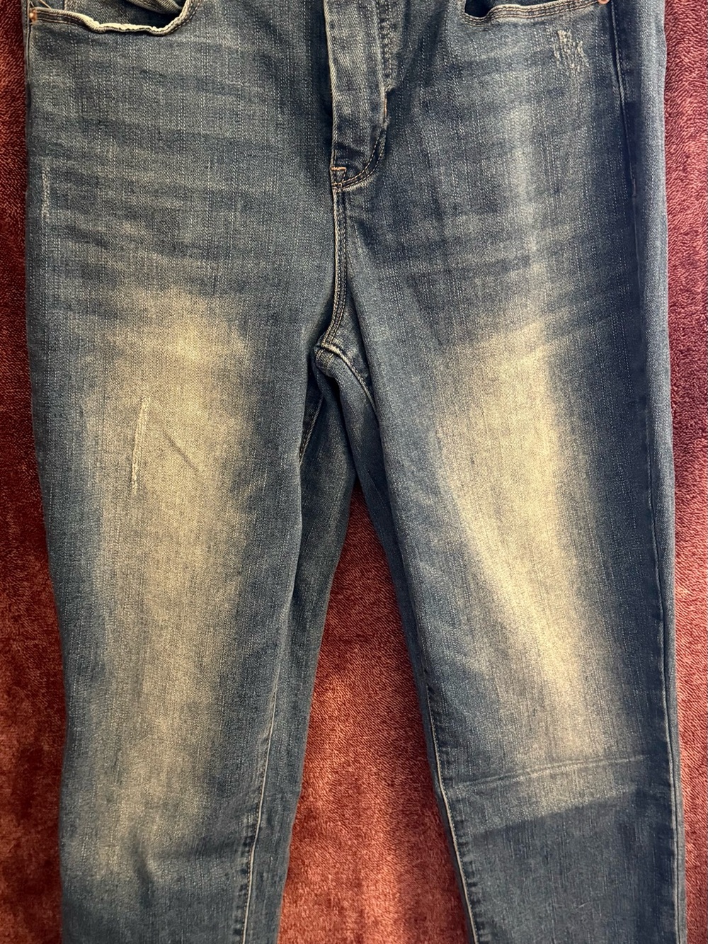 Nichole Miller Slim Straight Jeans in Faded Blue Denim
